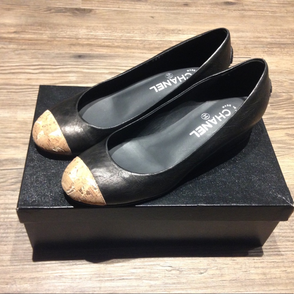 Chanel Cork and Leather Wedged Flat